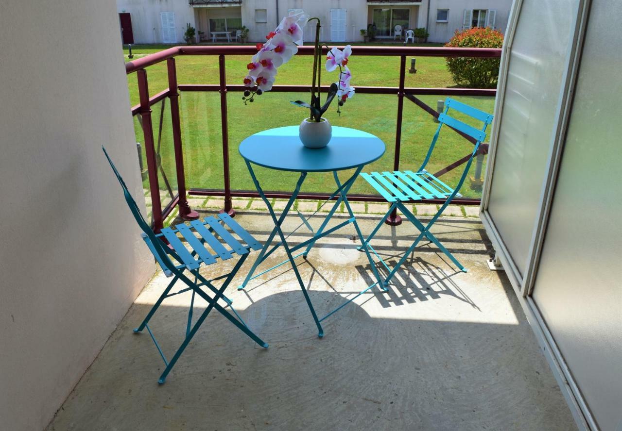 Port De Plaisance Apartment Rochefort  Luaran gambar